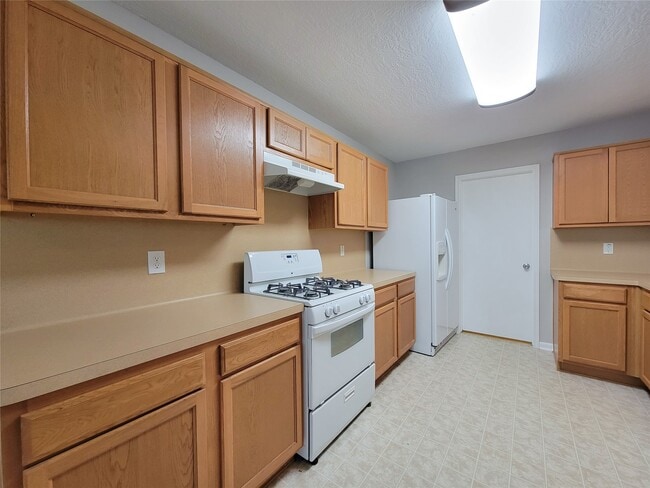 Photo - 20759 Cypress Crescent Ln