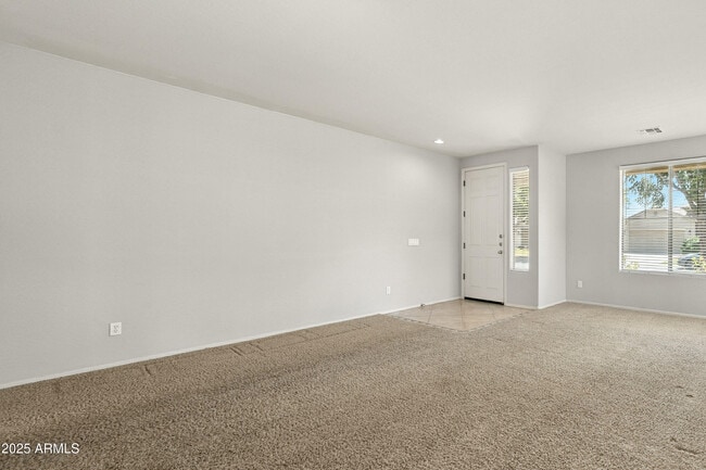 Photo - 4052 E Cullumber St