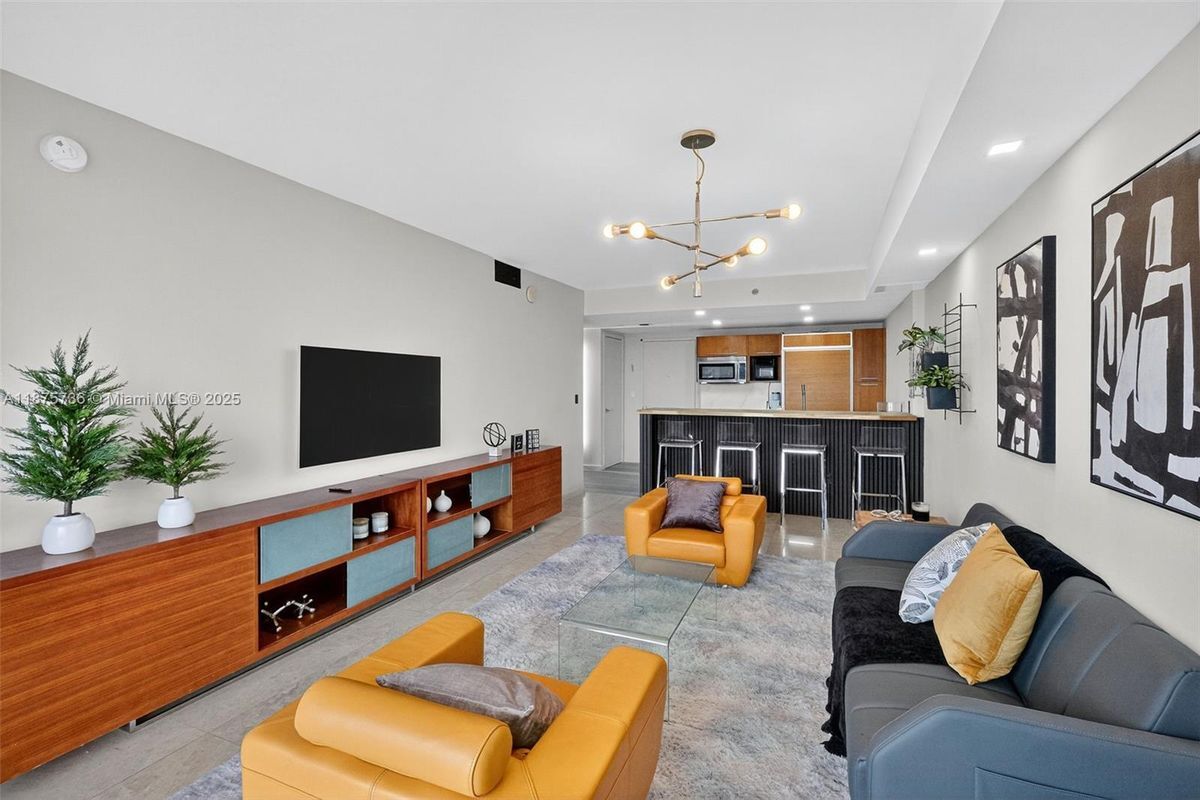 Photo - 50 Biscayne Blvd