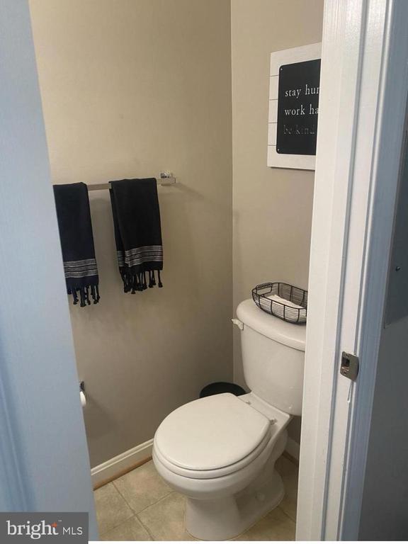 Photo - 5272 Maris Ave