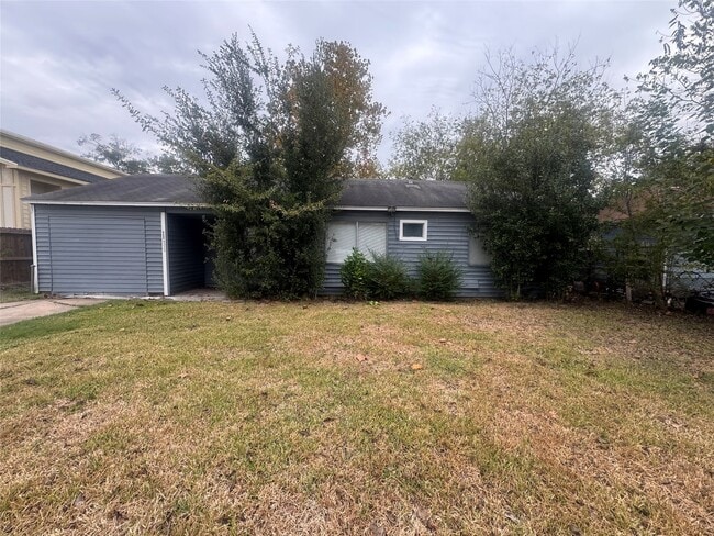 Photo - 4323 Groton Dr