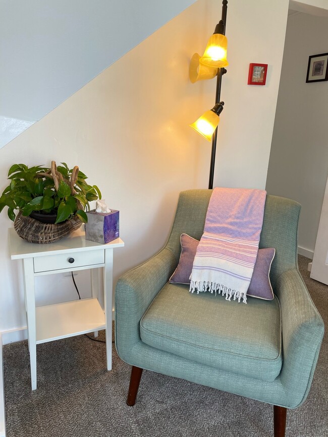 360 Pine Point Rd Unit 6