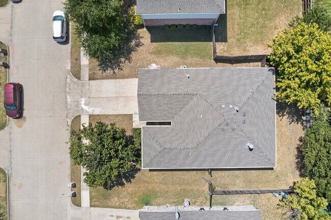 625 Spillway Dr