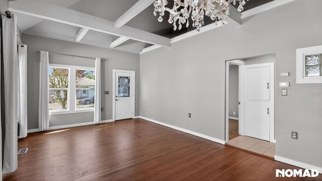 Photo - 1065 22nd St NE