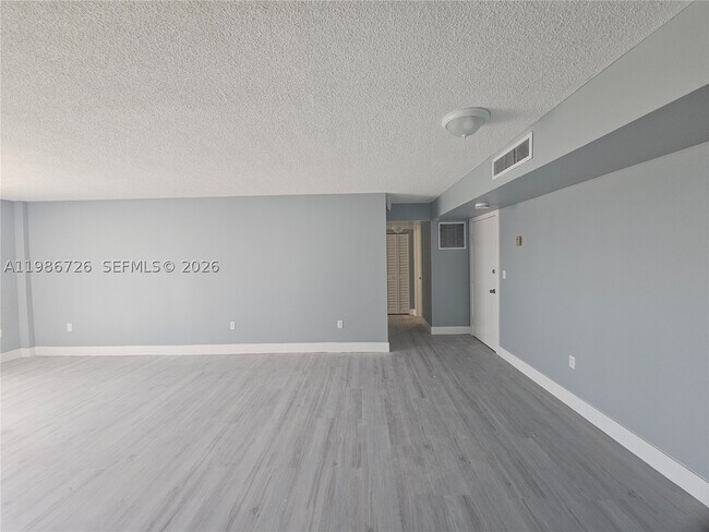 Photo - 2841 NE 163rd St Unit 914
