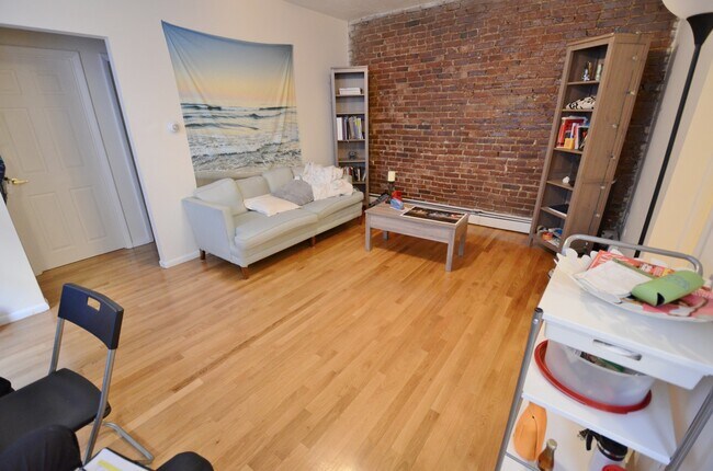 Symphony Road Apartments