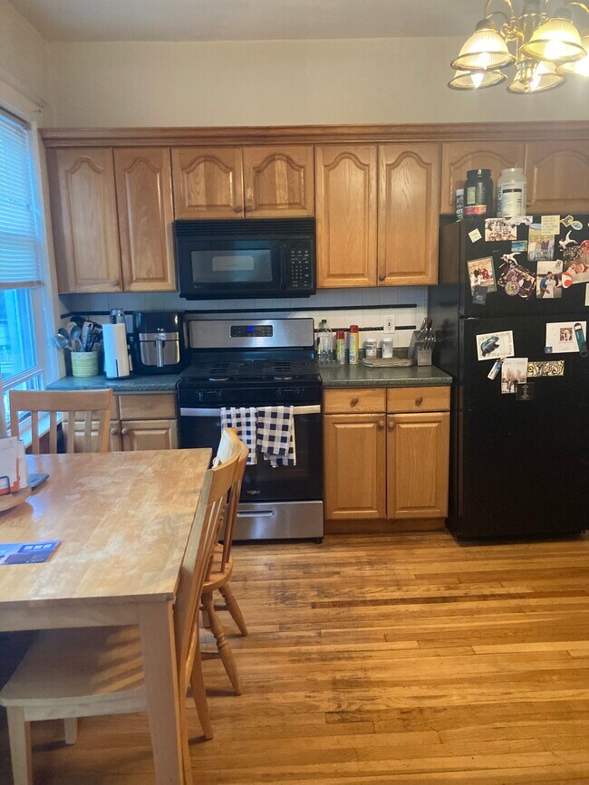 Photo - 21 Vershire St