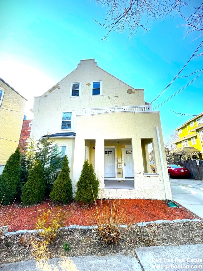 Photo - 172 Fuller St Unit 3