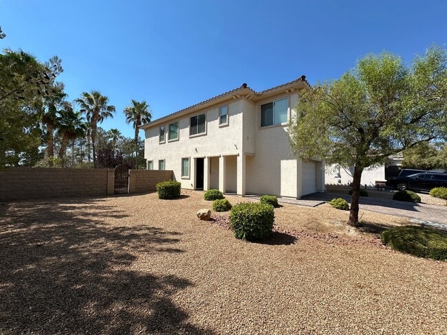 Photo - Rhodes Ranch