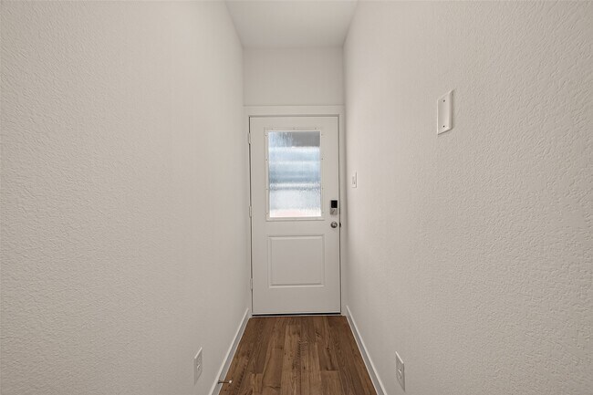 Photo - 3527 Lovebird Ln