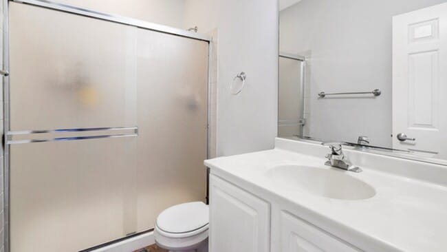 Photo - 720 W Evergreen Ave Unit 1