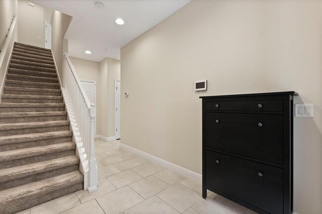 Photo - 2724 Lobelia Dr