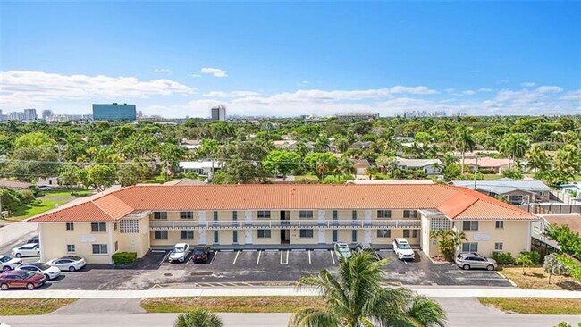 Photo - 2020 NE 56th St Unit 206