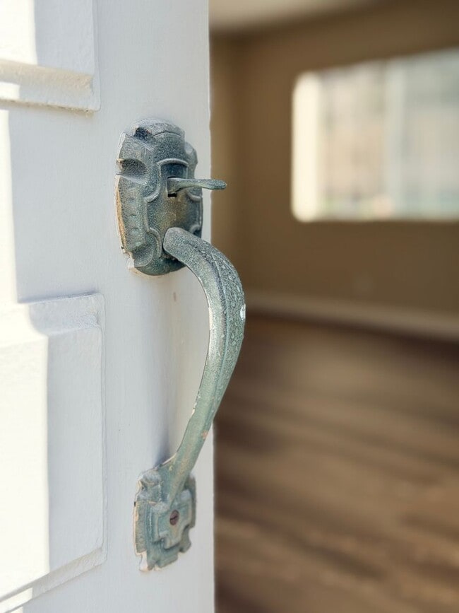 Photo - Beautiful End-Unit Townhome 2 bedroom and 1.5 bath