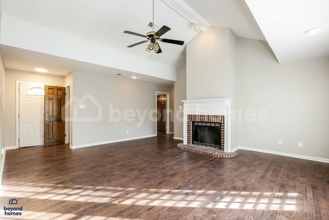 Photo - Charming 3-Bed / 2-Bath Single-Story Home in Little Rock with 1,554 Sq Ft of Space!
