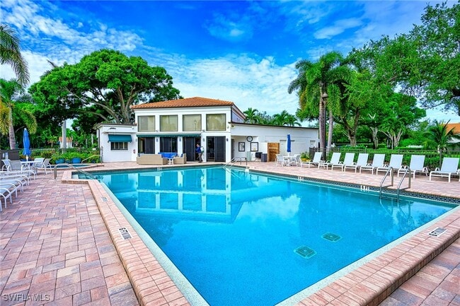 Building Photo - 586 Beachwalk Cir Unit O-305