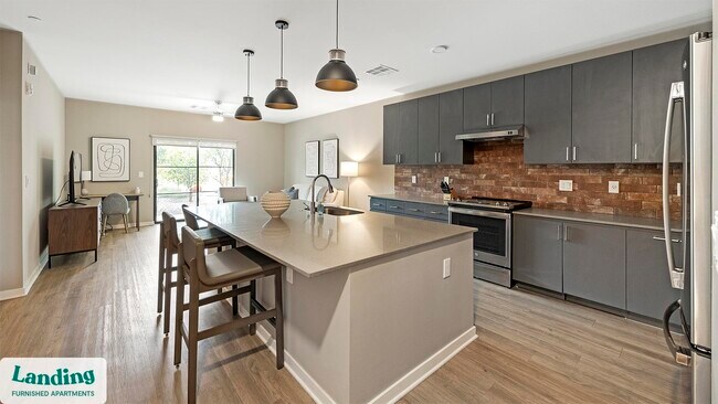 Photo - 402 W Lincoln St Unit 141.1407353