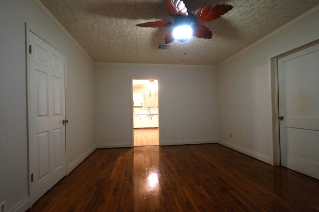 Photo - 1438 Parkview Dr