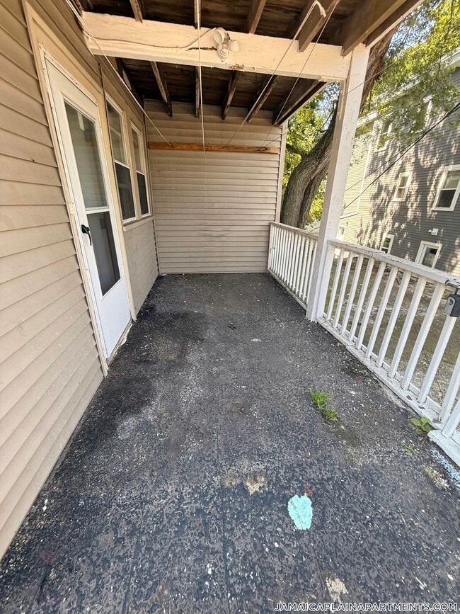 Photo - 17 Wachusett St Unidad 1