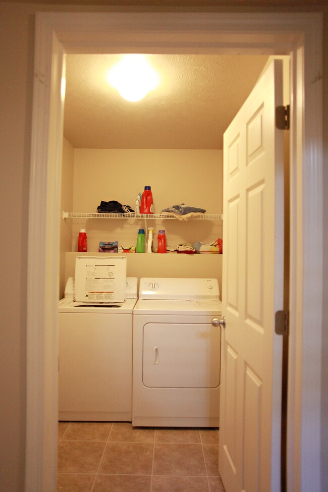 Photo - Kendall Ridge South Apartments