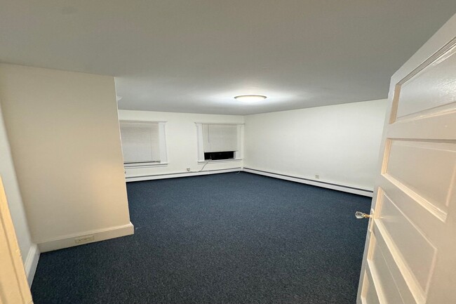 Photo - 111 Grand