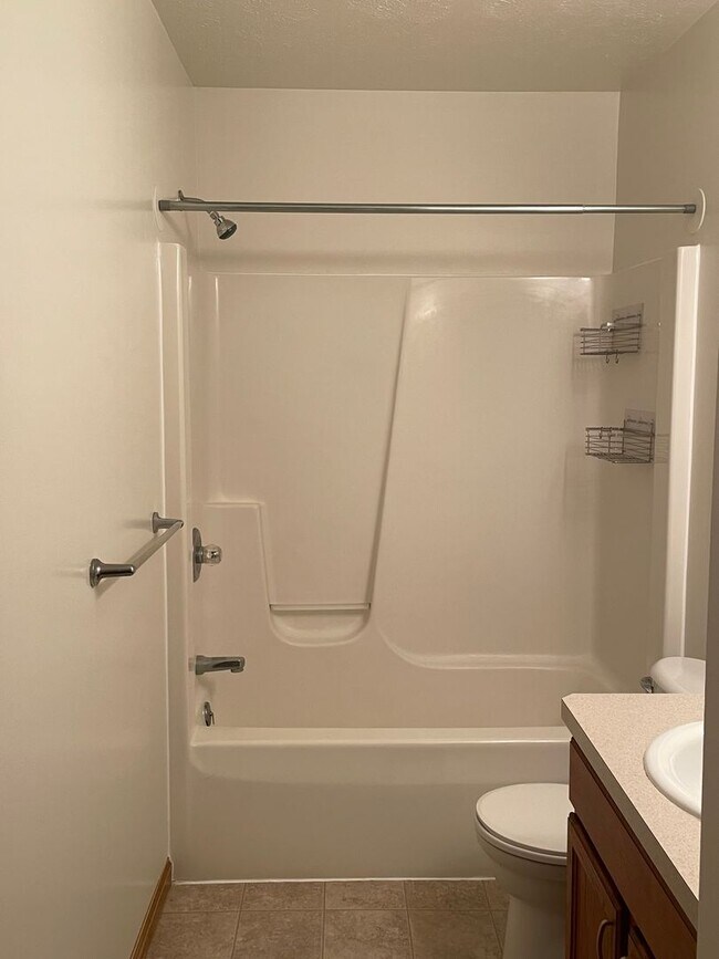 Photo - Beautiful 3 Bedroom-2 Bath on Goshen South...