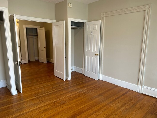 Photo - 624 E King St Unidad Apt. 1