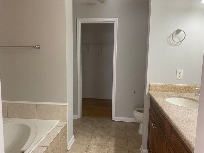 Photo - Townhome * Convenient to 1-20