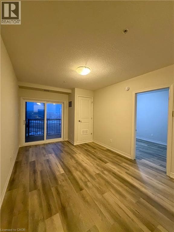 Photo - 3200 Hamilton Regional Rd 56 Unité 210