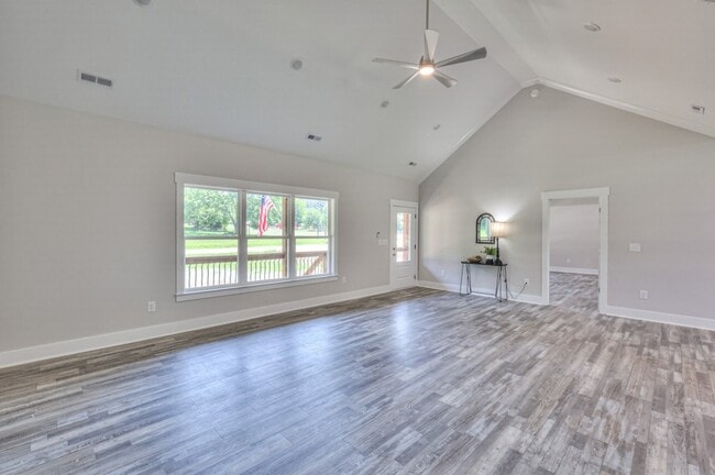 Photo - 3931 Taylors Store Rd