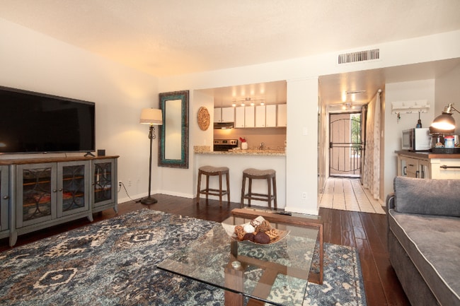 Photo - 4727 E Lafayette Blvd