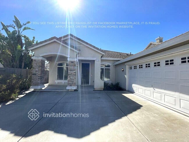 Photo - 1704 Carswell Ln