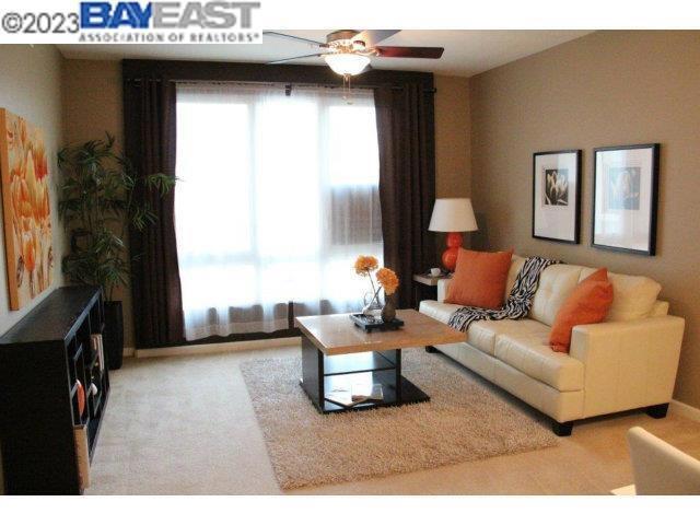 Photo - 1101 S Main St