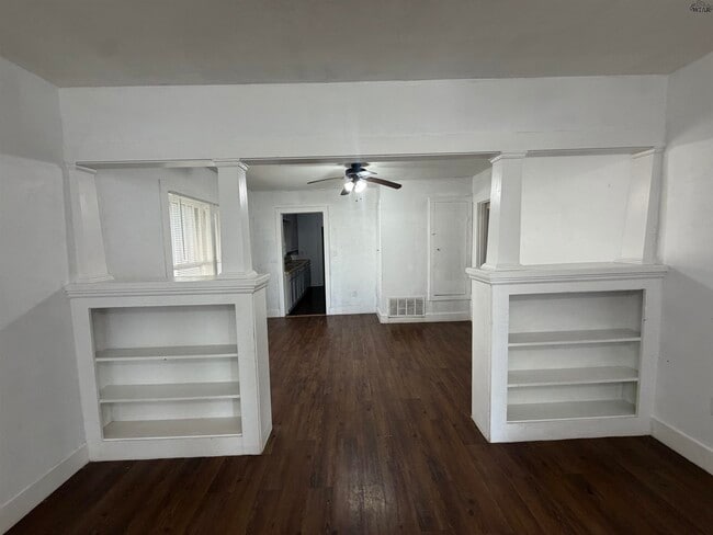 Photo - 1656 McGregor Ave