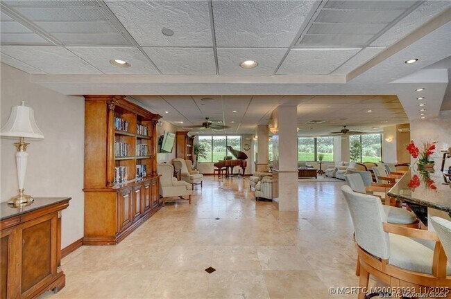 9500 S Ocean Dr Unit 905