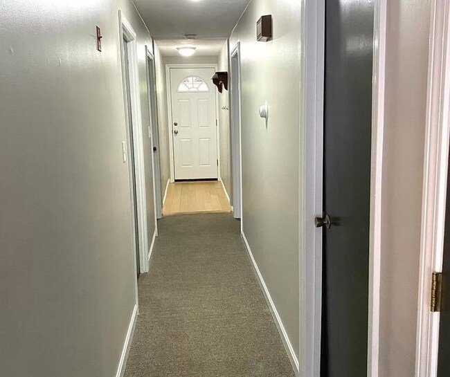 633 Wareham Rd Rental For Rent in Plymouth, MA