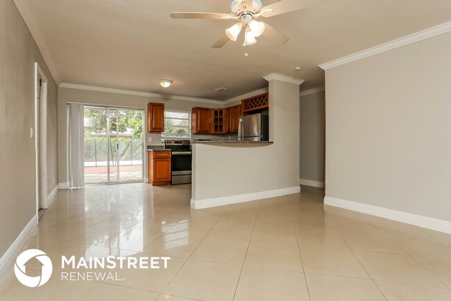 Photo - 6461 SW 16th Ct