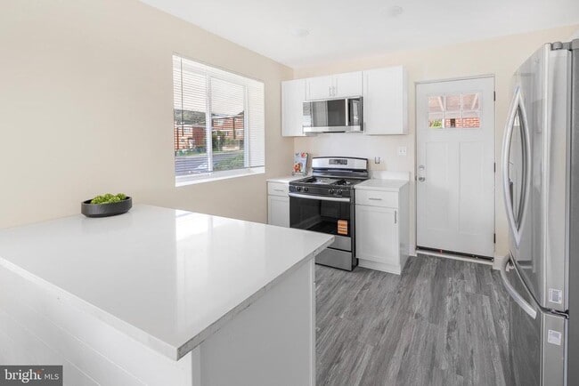 Photo - 713 Marcy Ave