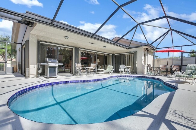 Photo - 211 E River Park Dr