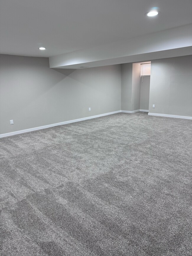 Photo - 7454 W Roxbury Pl