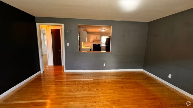 Building Photo - 63 Deming Rd Unit A Rental