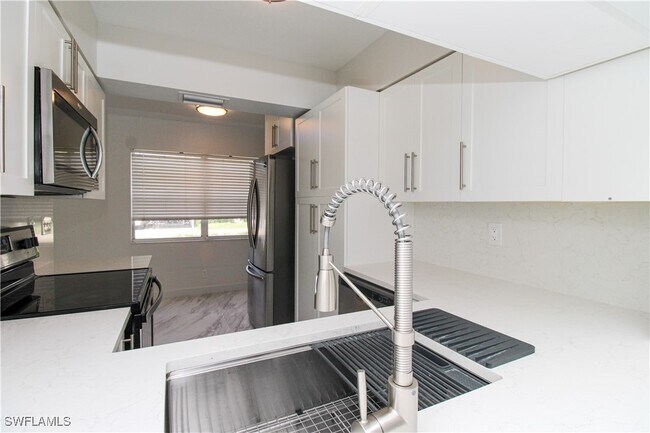 Building Photo - 105 Wading Bird Cir Unit U104