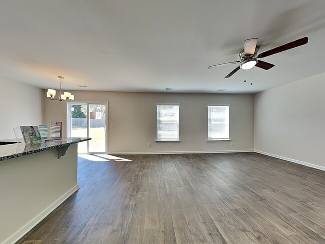 Photo - 114 Boat Clb Ln