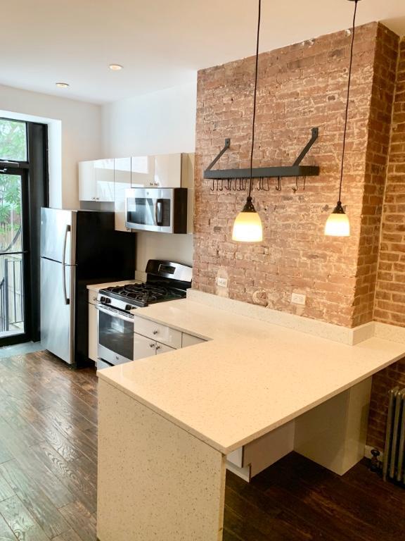 2 bedroom in NEW YORK NY 10128 - 2 bedroom in NEW YORK NY 10128 Condo Unit 1W