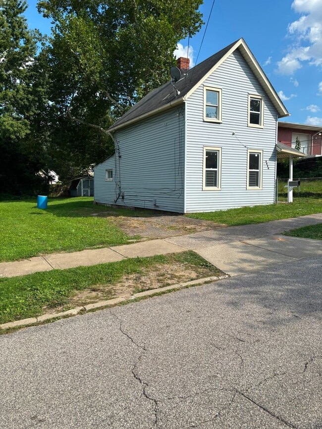 3539 W 58th St