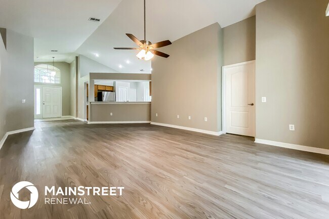 Photo - 13323 Bainbridge Way