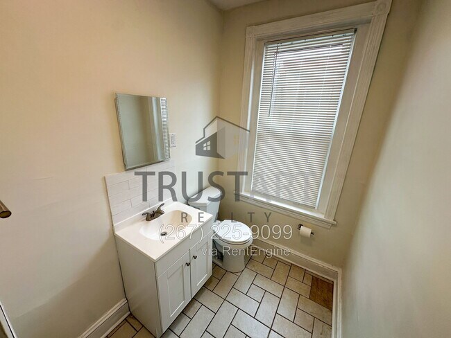 1103 Foulkrod St Unit 2