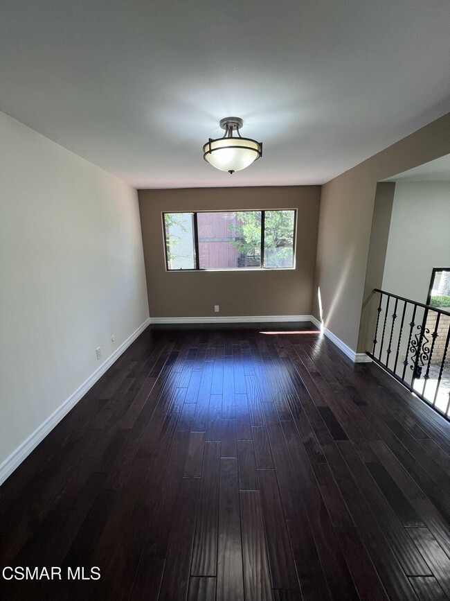 Photo - 21900 Marylee St