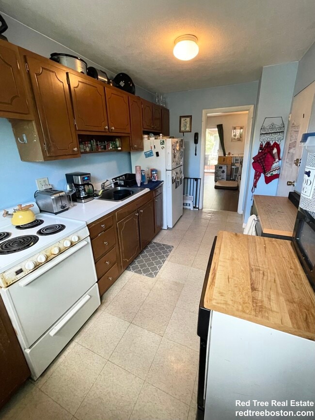 Photo - 33 Westgate Rd Unit 1