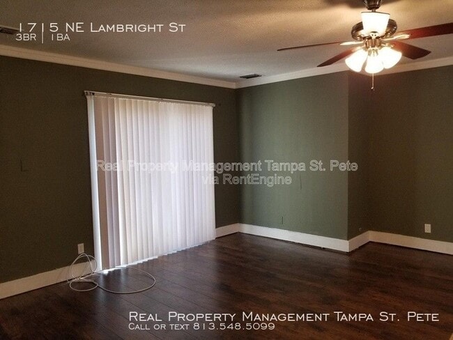 Photo - 1715 E Lambright St N